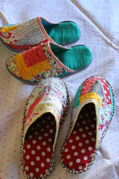 Pantufa de patchwork é diferente, mas muito confortável (Foto: lavidamismajojojo.blogspot.com.ar) 