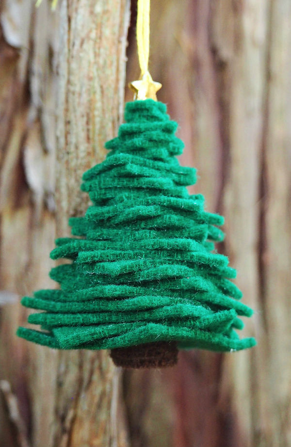 Mini árvore de Natal de feltro passo a passo