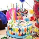 Bolo tema Carnaval 2017 -  20 fotos e bolos decorados