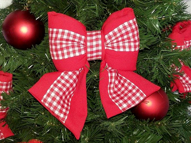 Como Fazer Laço de Natal: 25 Ideias Fáceis Como Fazer Laço de Natal: 25 Ideias Fáceis