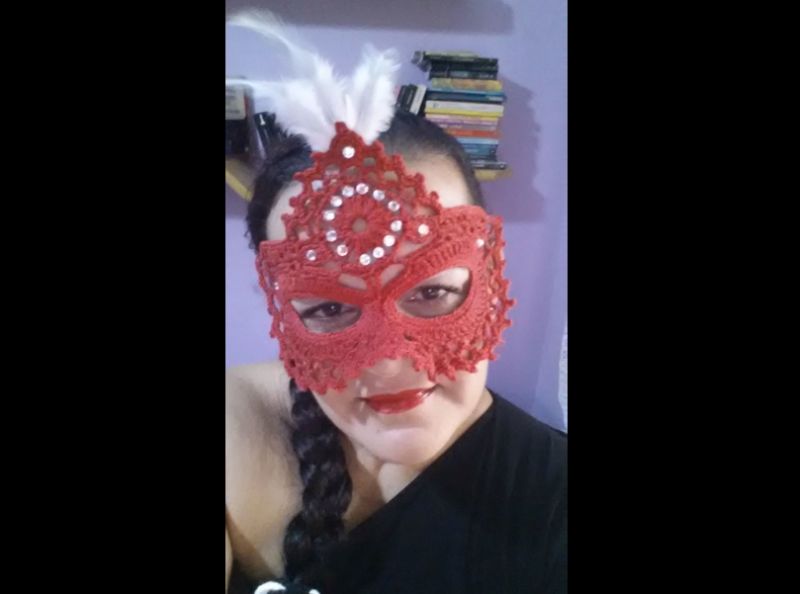 mascara de carnaval com croche 