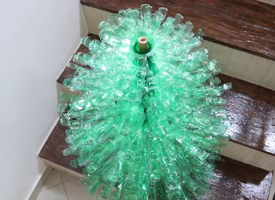 Árvore de Natal de Garrafa PET: como fazer, ideias