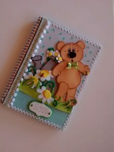 caderno em EVA urso